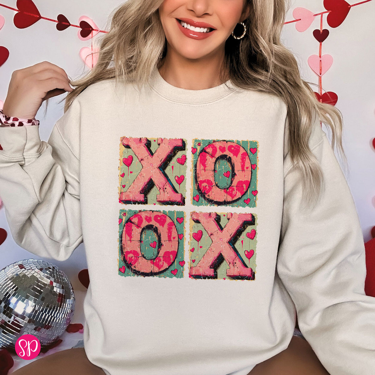 Retro XOXO Sweatshirt