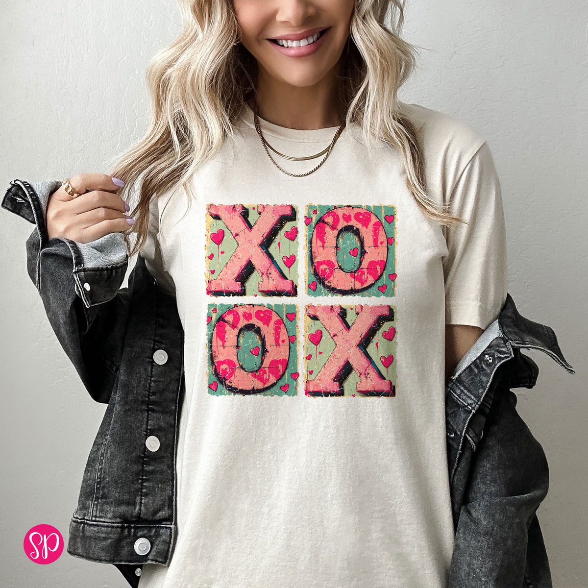 Retro XOXO Unisex T-Shirt